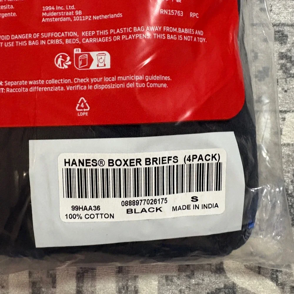Supreme Hanes Boxer Briefs 4 Pack Black Small 28-30 Underwear 99HAA36